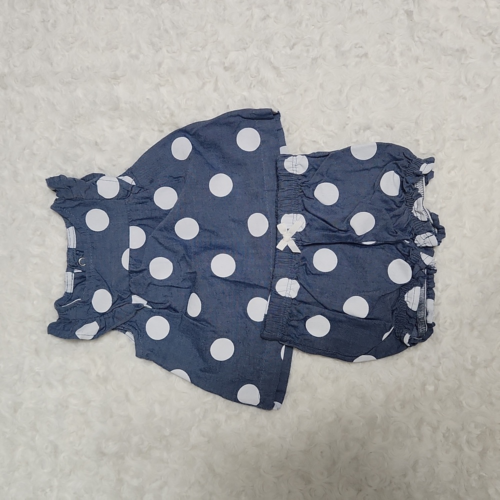 Like new 2 piece baby outfit